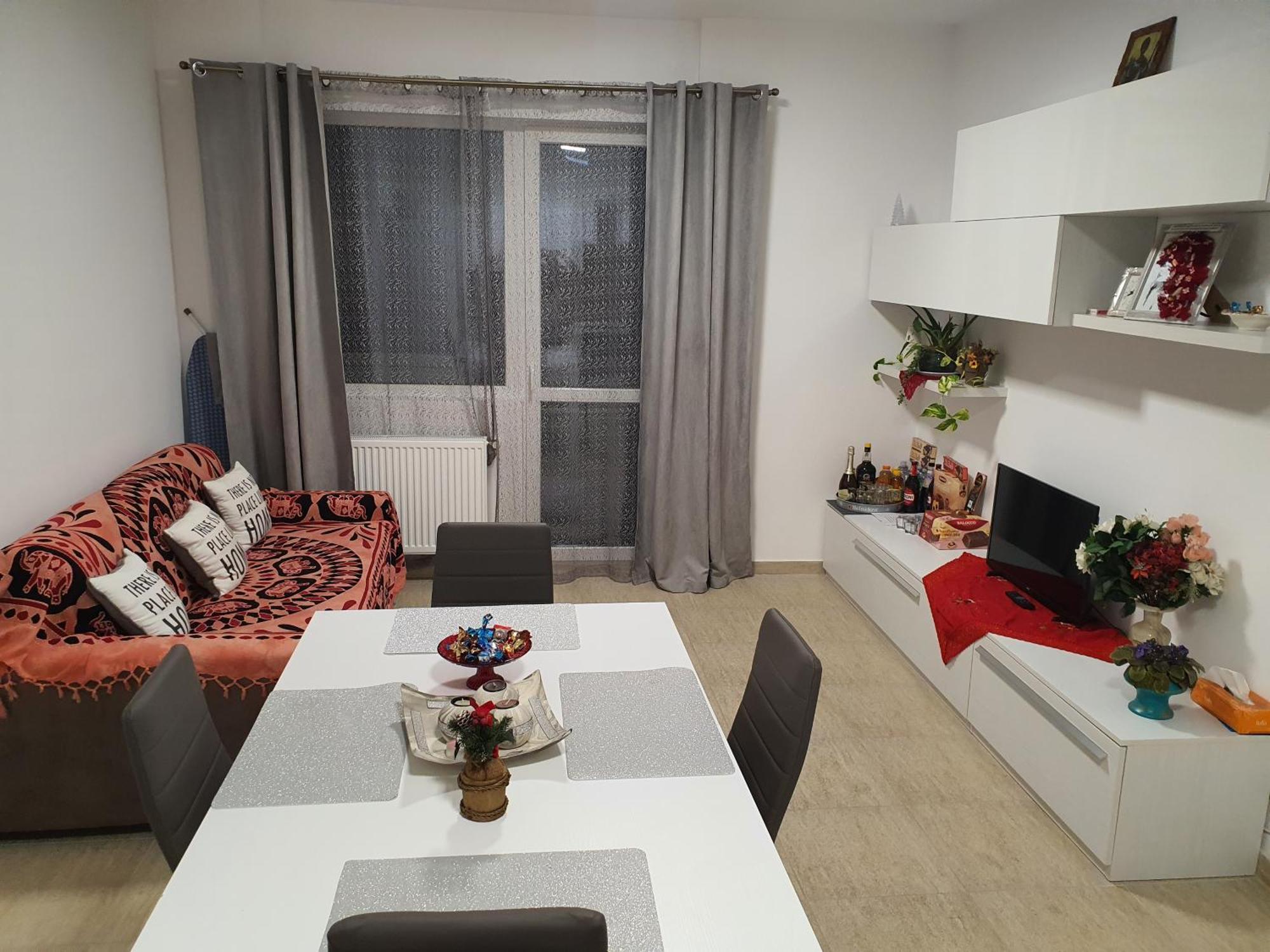 Lar Apartment Focşani الغرفة الصورة